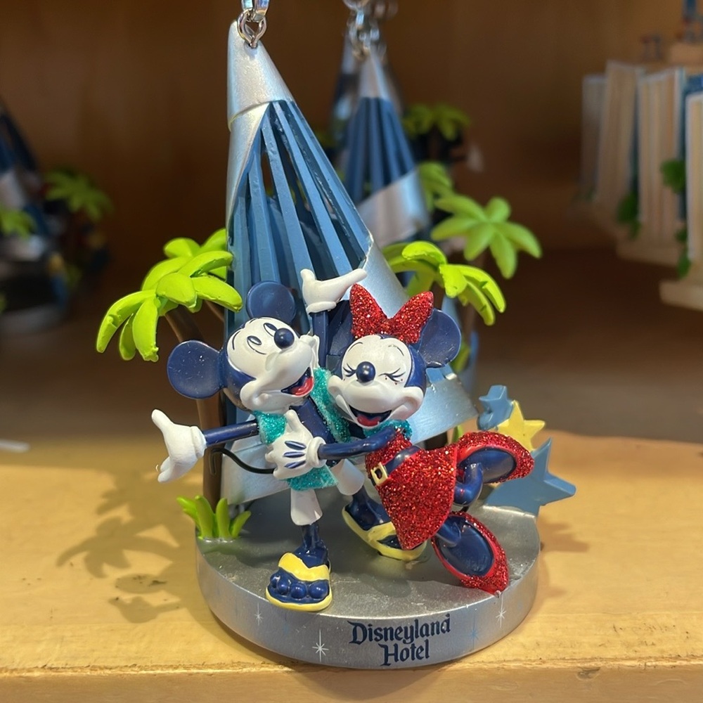 Disneyland Hotel Mickey and Minnie 3D Ornament NEW